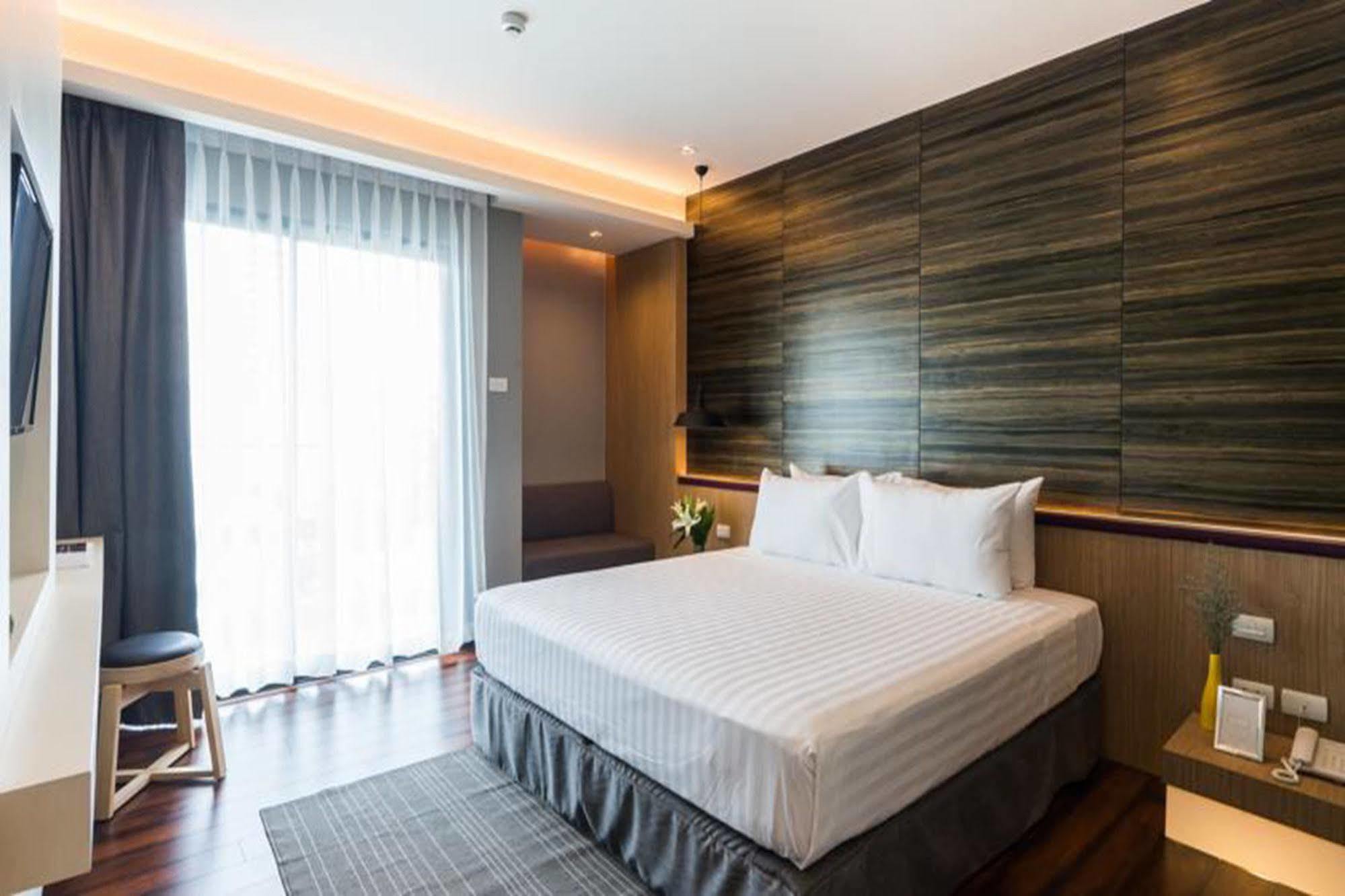 Sea Me Spring Tree Hotel (Adults Only) Патая Екстериор снимка