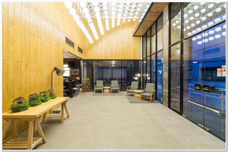 Sea Me Spring Tree Hotel (Adults Only) Патая Екстериор снимка
